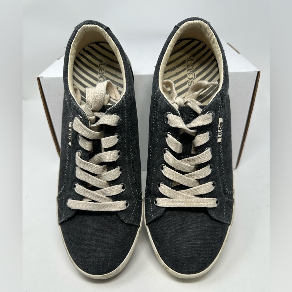 Taos Star Women's Gray Sneakers Canvas Comfort Footbed Size 10